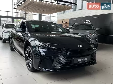 Toyota Camry 2025