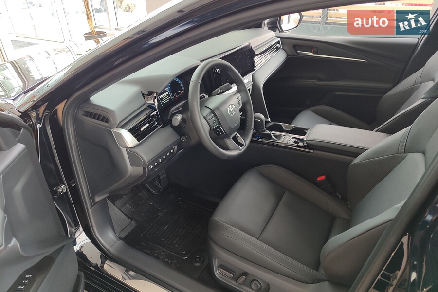 Toyota Camry - фото 14