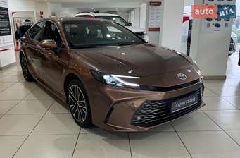 Toyota Camry 2025 в Ужгород
