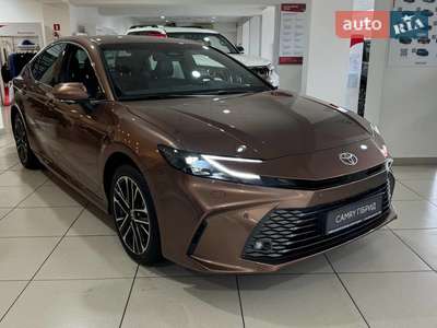 Toyota Camry Premium 2.5 HEV e-CVT (230 к.с.) 2025