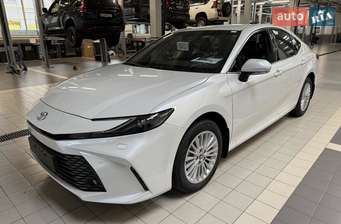 Toyota Camry 2025 в Ужгород