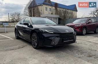 Toyota Camry 2025 в Ужгород