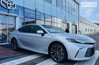 Toyota Camry 2.5 HEV e-CVT (230 к.с.) 2024