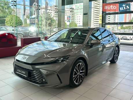 Toyota Camry 2026