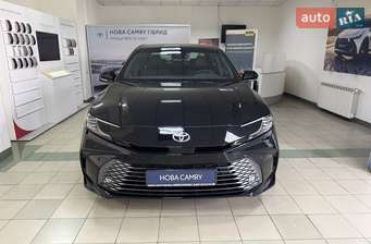 Toyota Camry 2025 в Чернівці