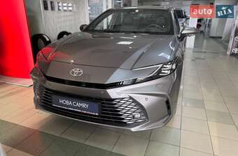 Toyota Camry 2025 в Чернівці