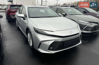 Toyota Camry 2025 в Київ