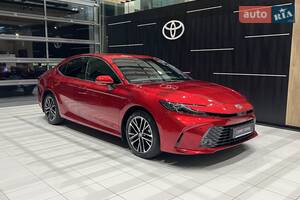 Toyota Camry Premium