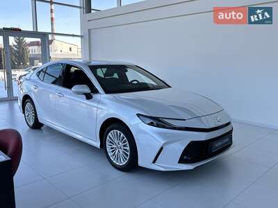 Toyota Camry 2025 Elegance