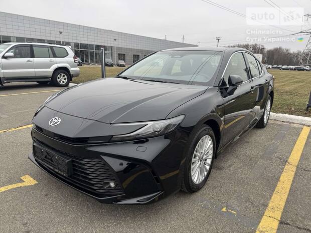 Toyota Camry 2026