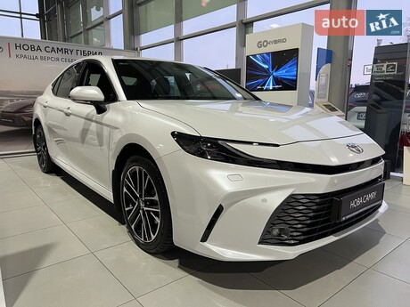 Toyota Camry 2025