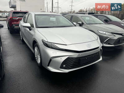 Toyota Camry 2025 Elegance