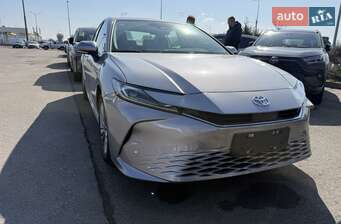 Toyota Camry 2025 в Київ