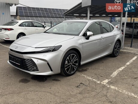Toyota Camry 2026