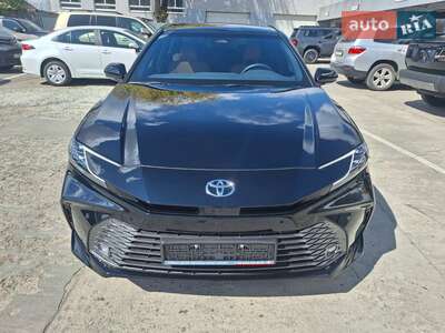 Toyota Camry 2025 Prestige