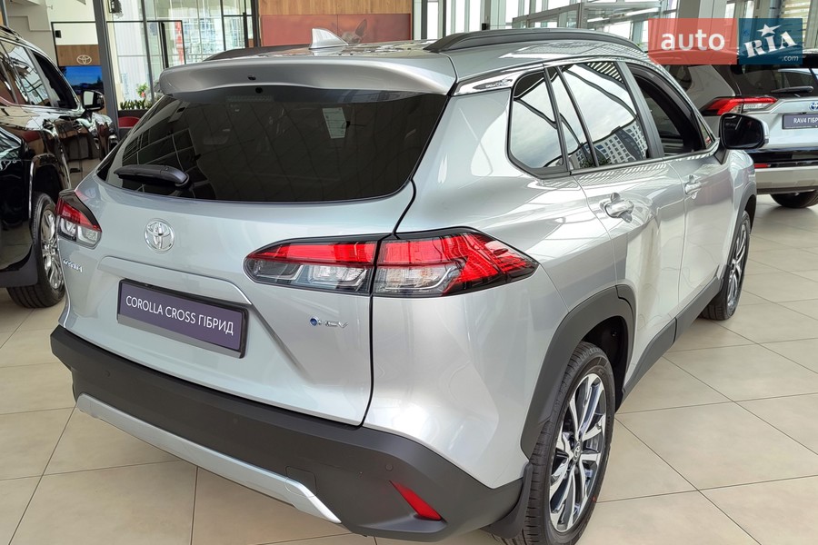 Toyota Corolla Cross - фото 6