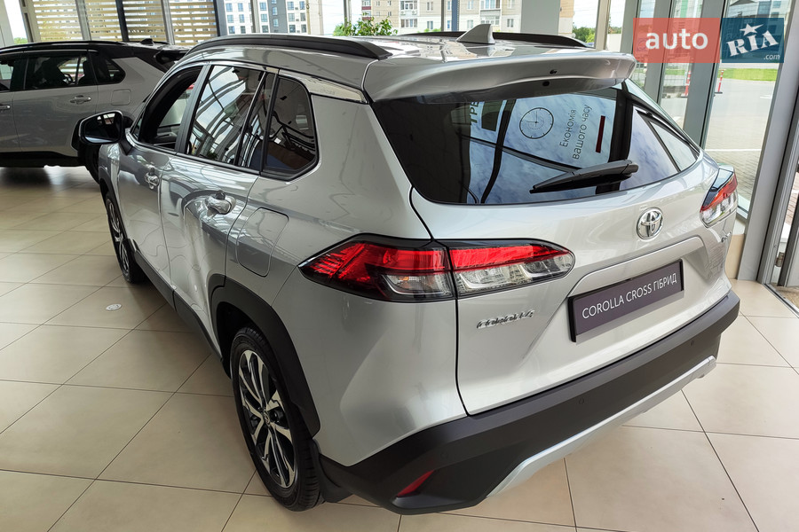 Toyota Corolla Cross - фото 8