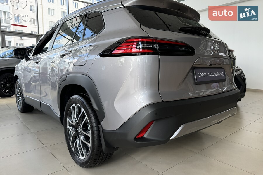 Toyota Corolla Cross - фото 4