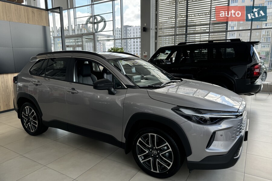 Toyota Corolla Cross - фото 20