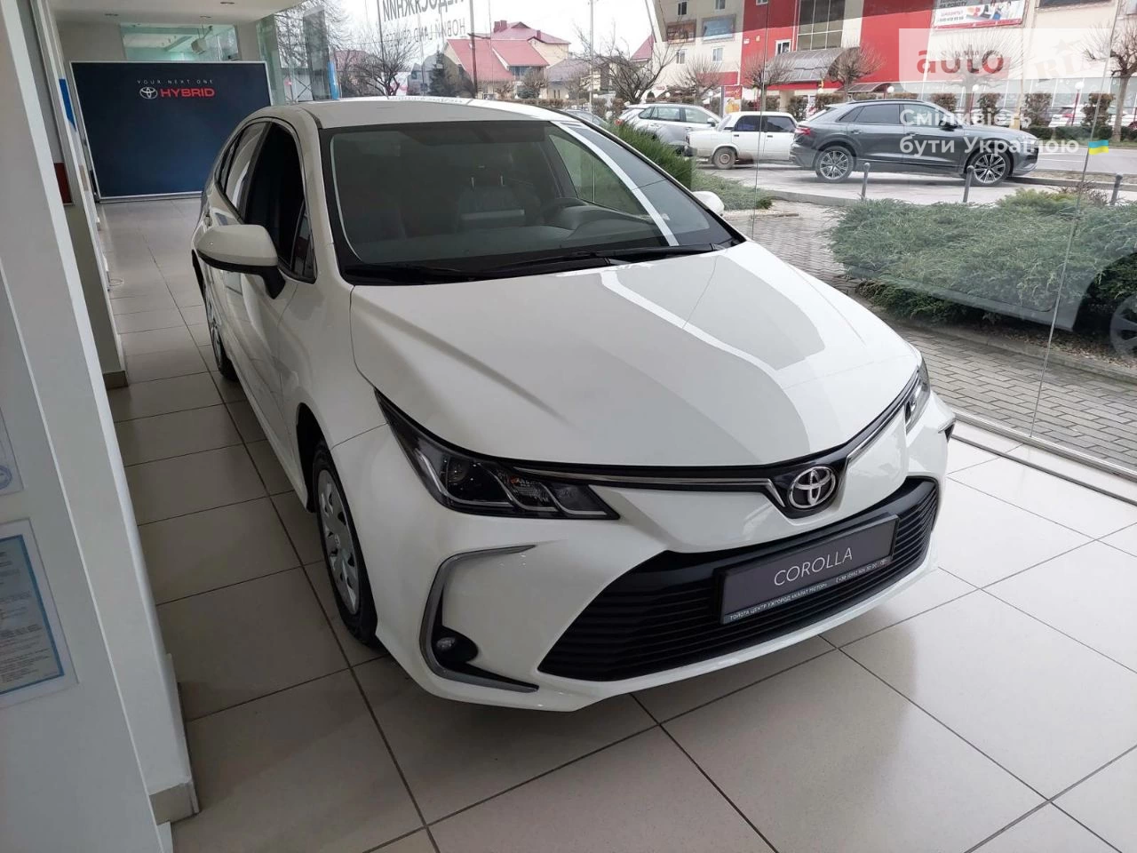 Toyota Corolla Live+