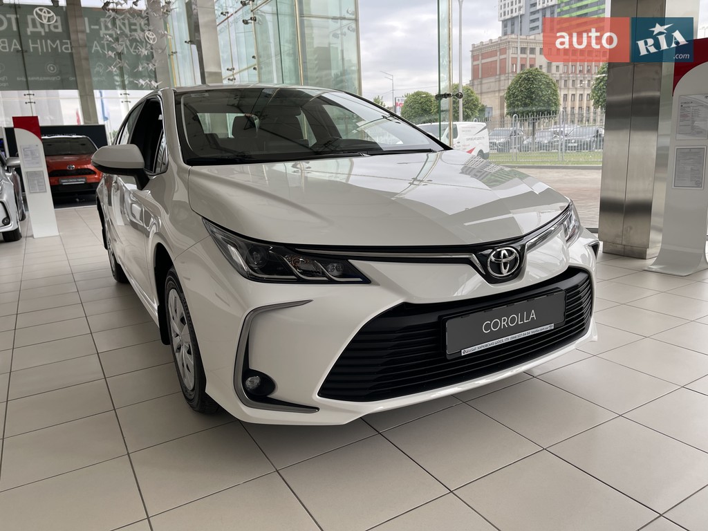 Новый Toyota Corolla 1.6 MT (132 к.с.) Live 2025 автосалона ТОЙОТА ЦЕНТР КИЇВ АВТОСАМІТ УКРАВТО - фото 1