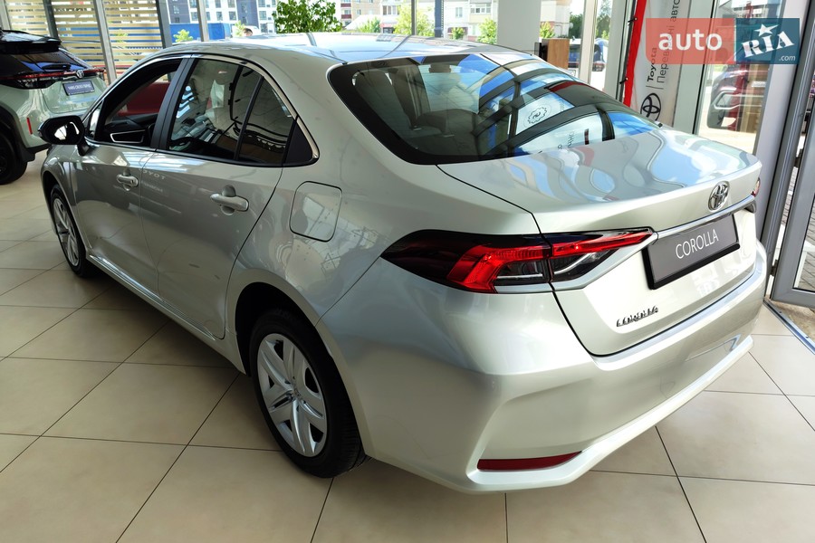 Toyota Corolla - фото 4
