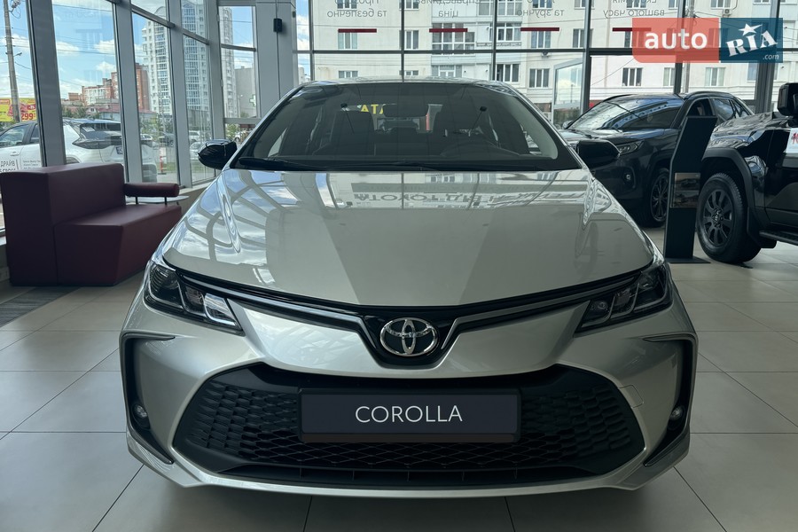Toyota Corolla - фото 1