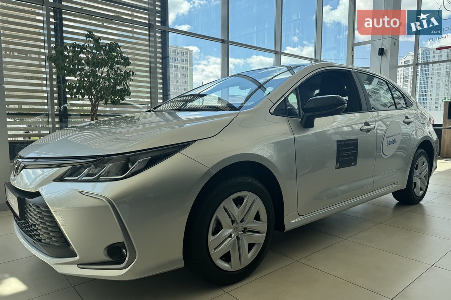 Toyota Corolla - фото 3