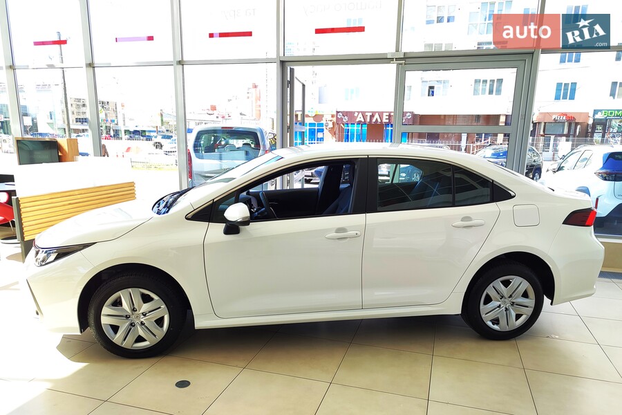 Toyota Corolla - фото 5