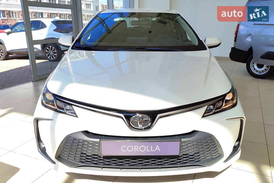 Toyota Corolla - фото 2
