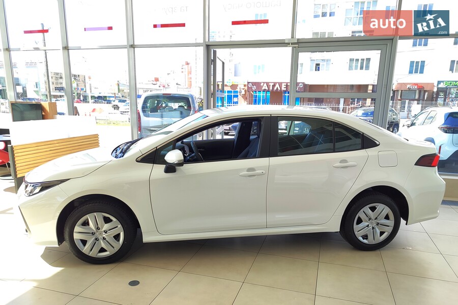 Toyota Corolla - фото 4