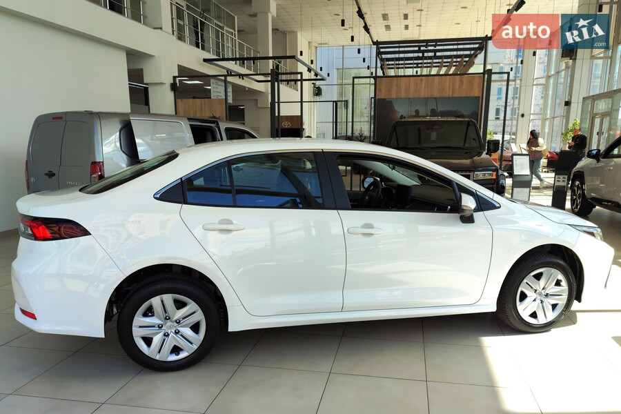 Toyota Corolla - фото 12