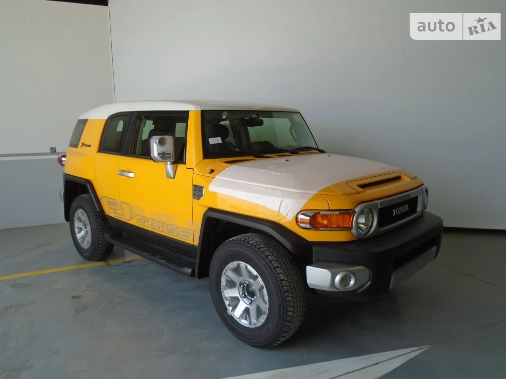 Toyota FJ Cruiser Base