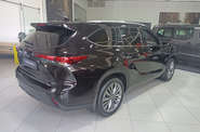 Toyota Highlander Premium