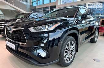 Toyota Highlander 2023 в Днепр (Днепропетровск)