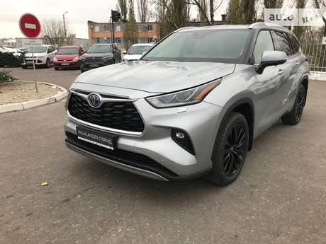 Toyota Highlander 2023