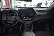 Toyota Highlander Premium