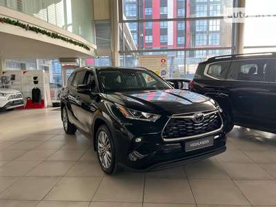 Toyota Highlander 2022 Premium