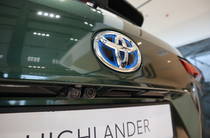 Toyota Highlander Premium