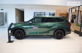 Toyota Highlander 2023 Premium