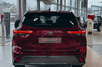 Toyota Highlander Premium