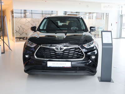 Toyota Highlander 2022 Premium