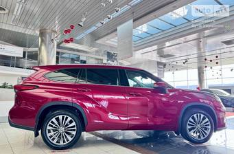 Toyota Highlander 2022 Premium