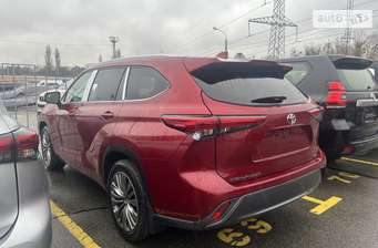 Toyota Highlander 2022 в Киев