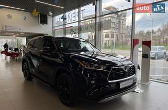Toyota Highlander 2024 в Харків