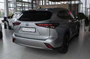 Toyota Highlander Premium