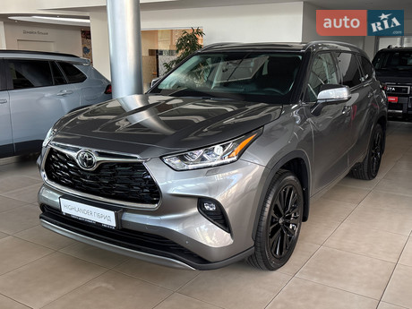 Toyota Highlander 2025