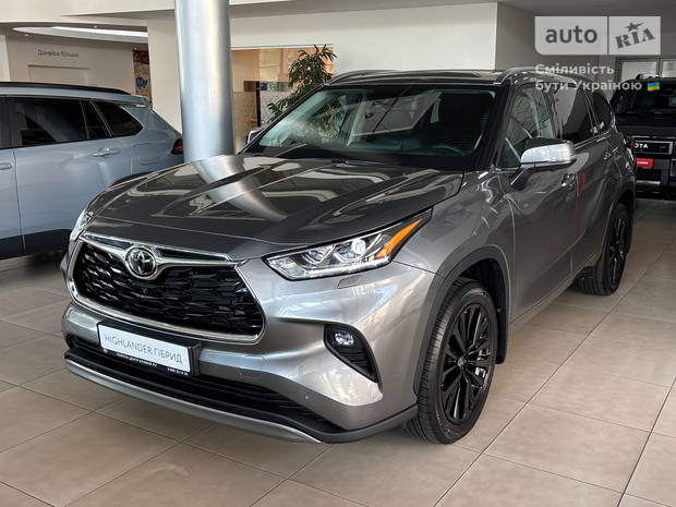 Toyota Highlander 2025