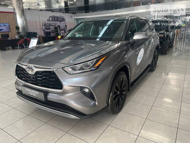Toyota Highlander 2025