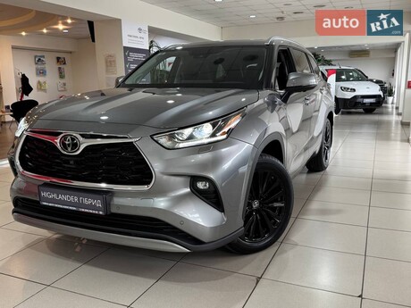 Toyota Highlander 2025